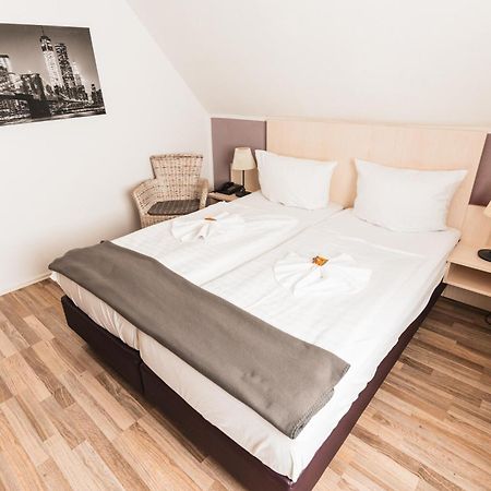 Hotel Apartments Restaurant Cala Luna Marburg Экстерьер фото