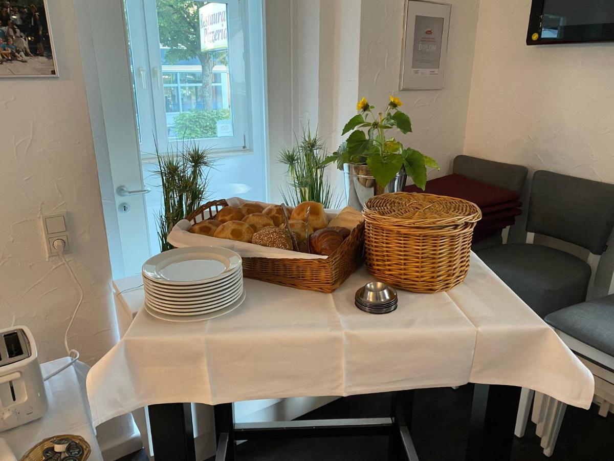 Hotel Apartments Restaurant Cala Luna Marburg Экстерьер фото