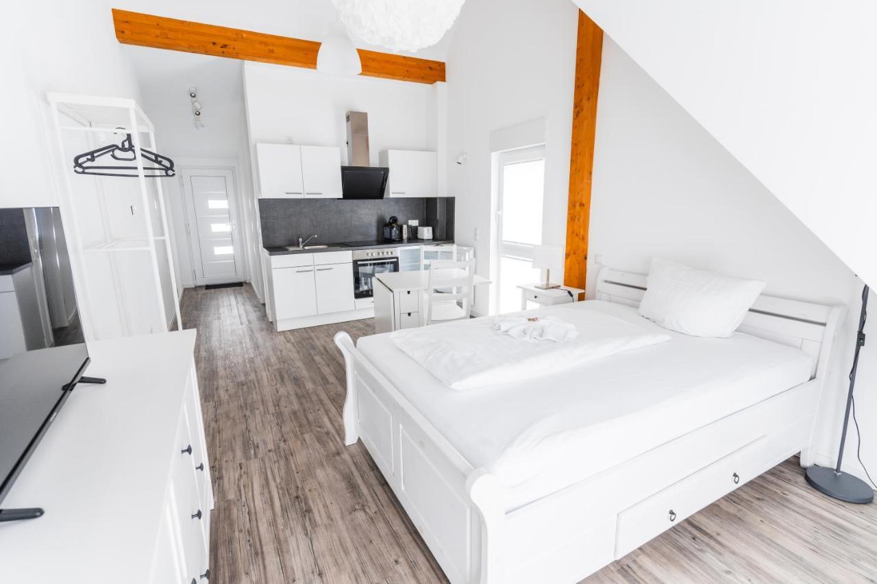 Hotel Apartments Restaurant Cala Luna Marburg Экстерьер фото
