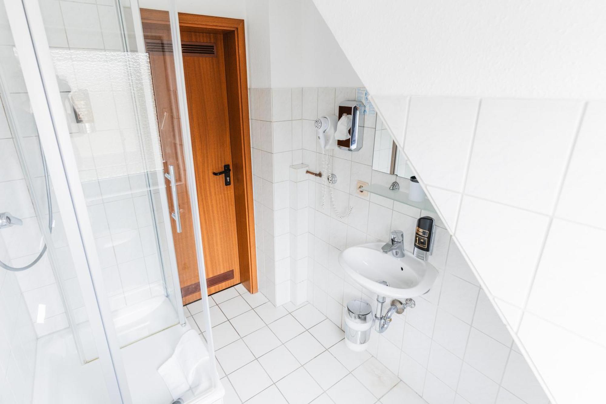 Hotel Apartments Restaurant Cala Luna Marburg Экстерьер фото