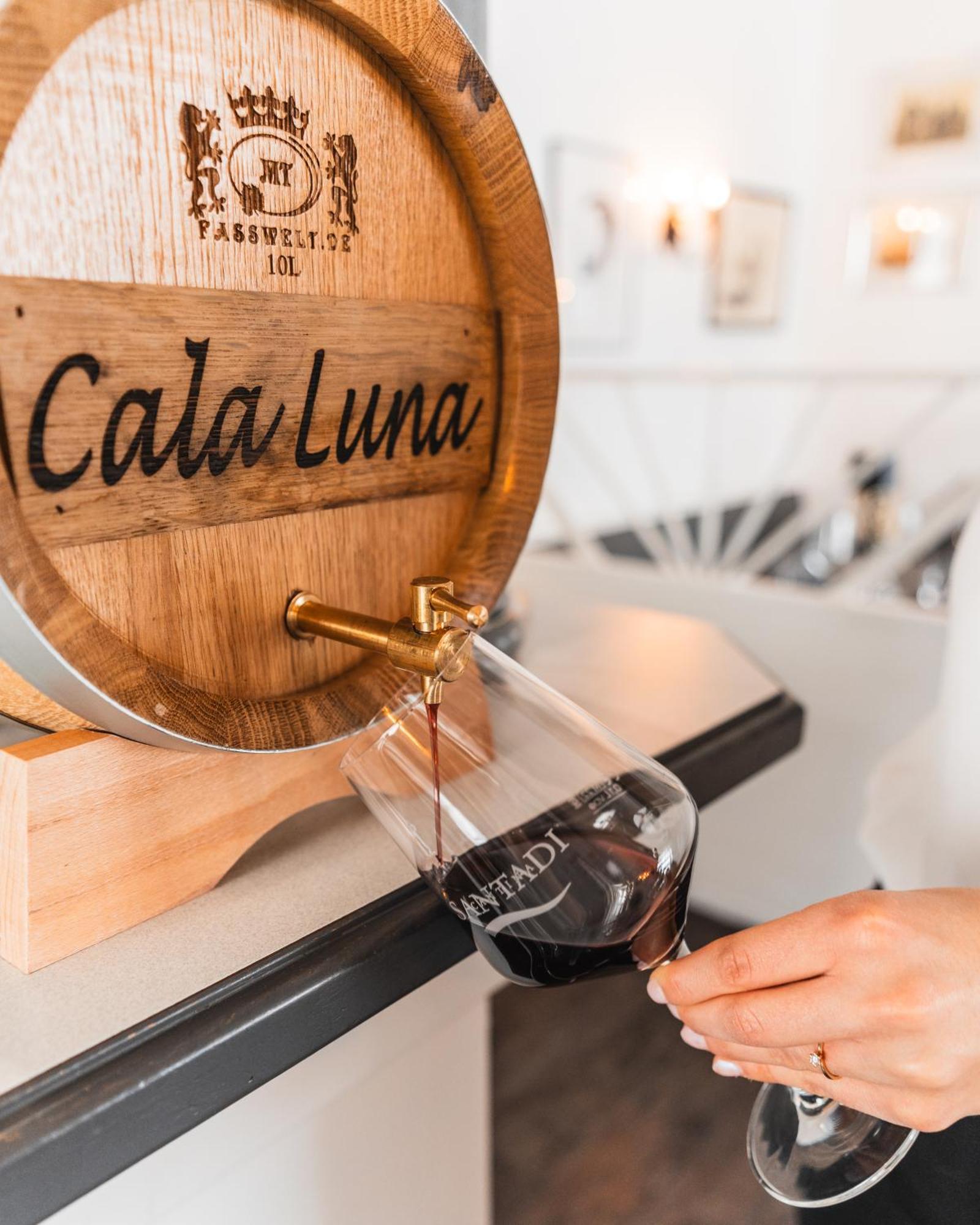 Hotel Apartments Restaurant Cala Luna Marburg Экстерьер фото